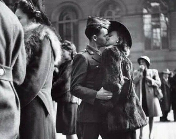 Rare And Captivating Historic Photos They Didn&#8217;t Show Us in Class