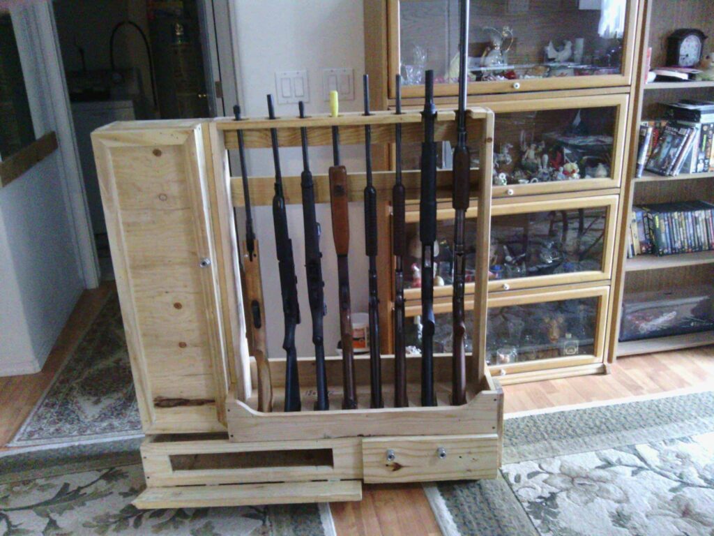 1001pallets.com Decorative Crate Lumber Gun Racks 02