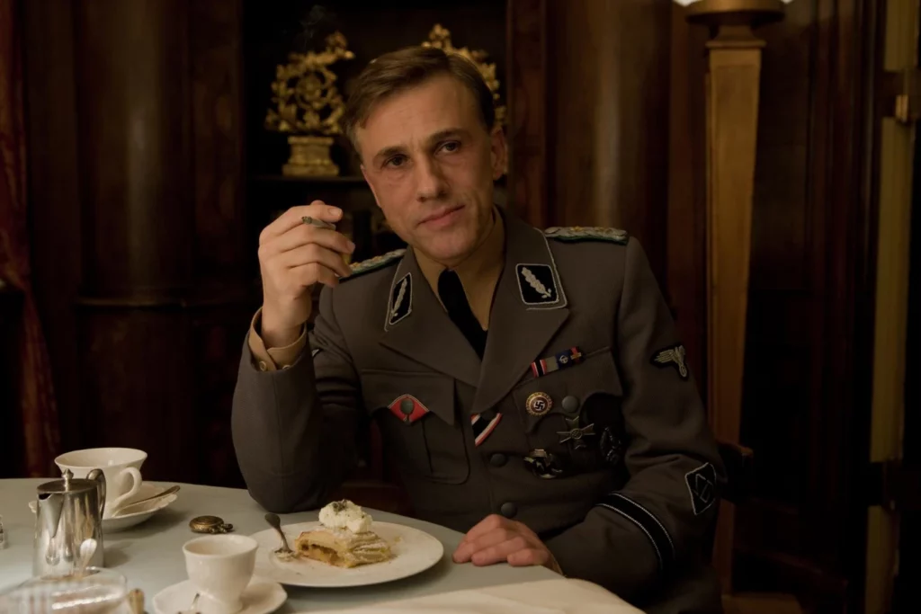 Hans Landa Strudel Zmsovx