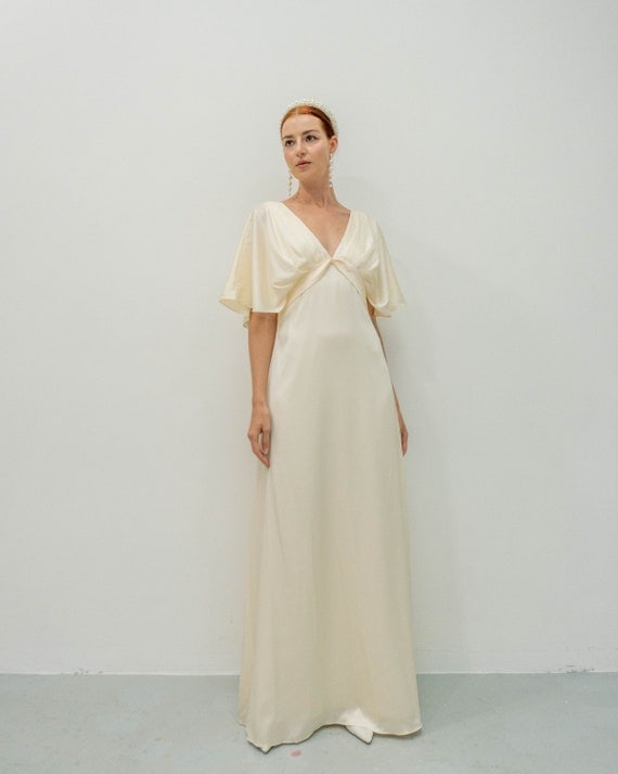 12. Empire Waist Dress