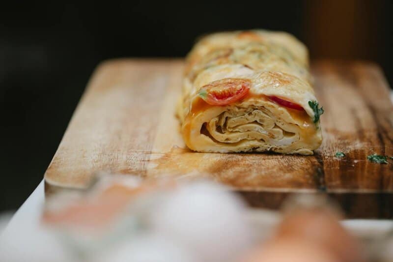 23. Spinach and Feta Omelette