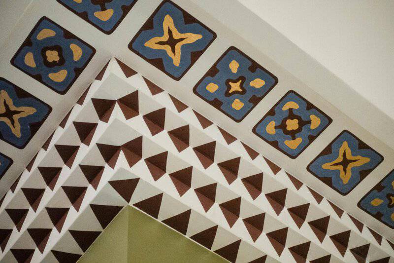 21. Statement Ceilings