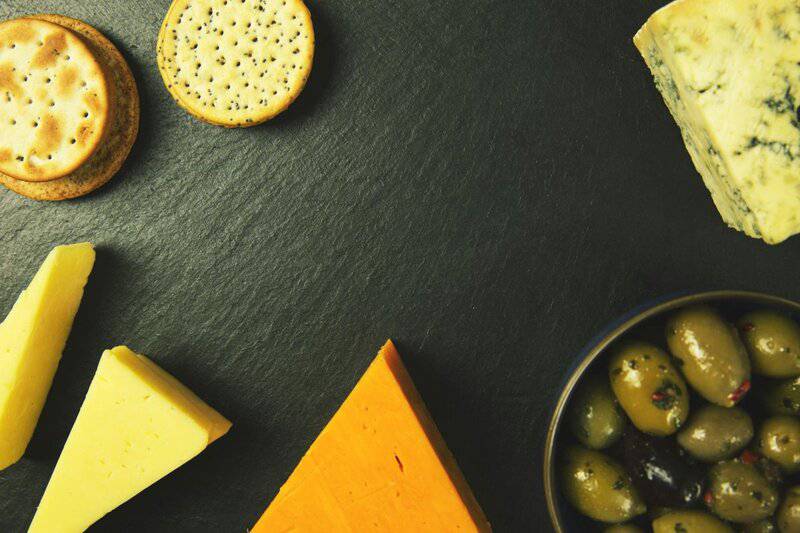 27. Cheese and Crackers Platter