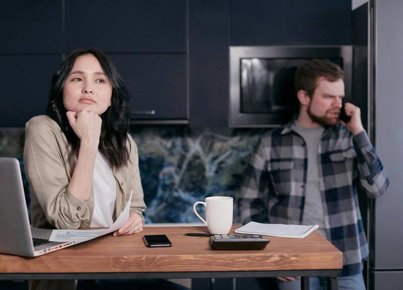 2. Set a Realistic Budget