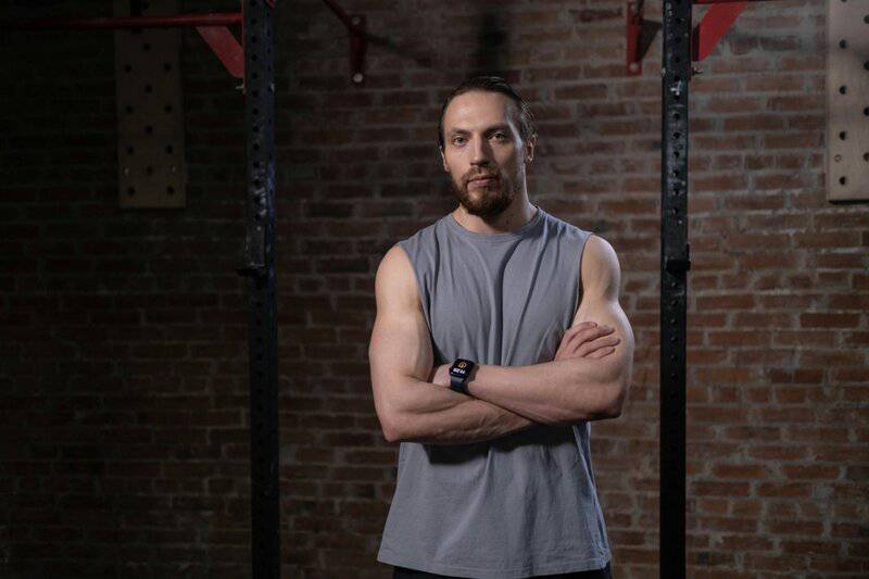 4. Engage Your Core Muscles