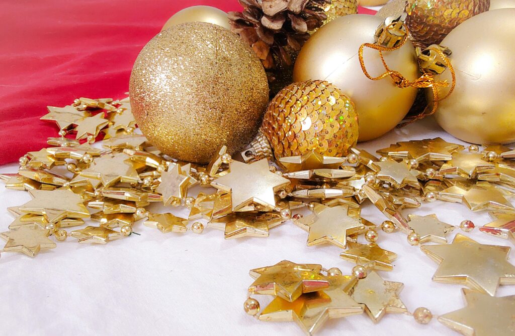 Sparkling holiday ornaments