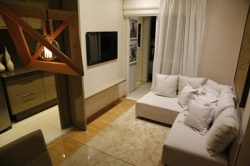 10. Choose a Cohesive Color Palette