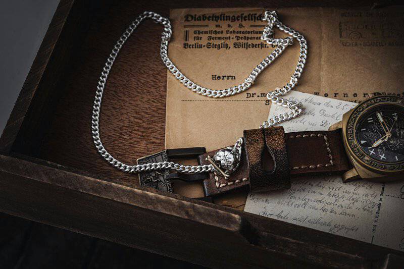 14. Classic Watches and Jewelry