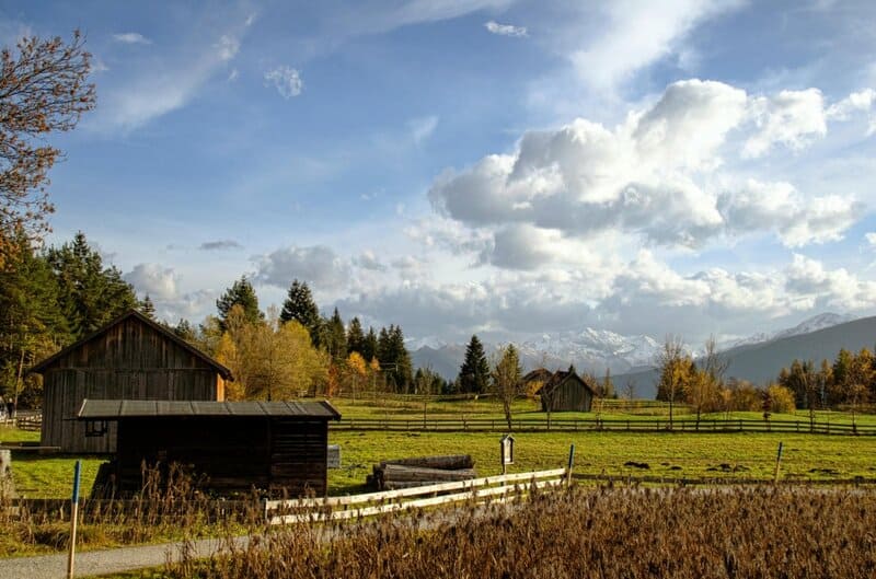 4. The Allure of Rural Escapes