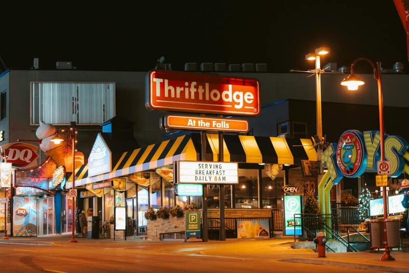 23. Cryptocurrency-Themed Cafés